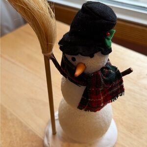 Like New Byers Choice Ltd. Snowman with Black Hat and Plaid Scarf 1993